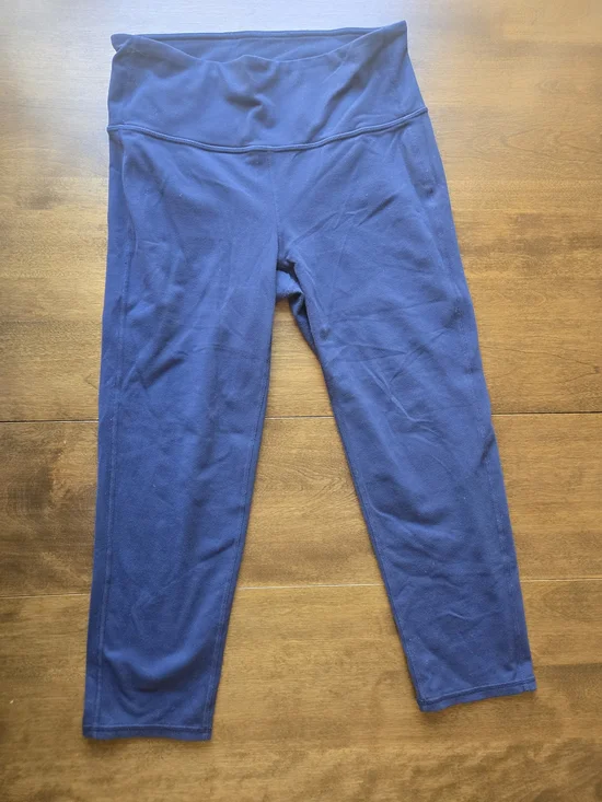 Athleta Navy Capri Leggings Small High Rise Athletic Yoga Workout Cropped Active - Picture 2 of 5